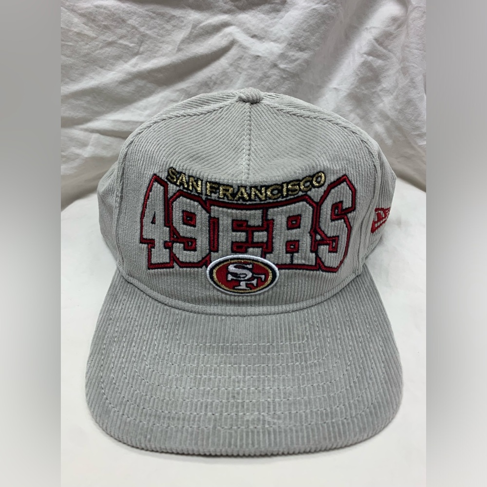 New Era Gray and Red San Francisco 49ers Cap with Bold Team Name